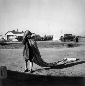 Dorothea Lange (1895-1965), The Arvin migratory farm workers camp of the Farm Security Administration. Young cotton picker. Kern County, California. November, 1936