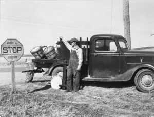 Arthur Rothstein (1915-1985), A farmer selling produce on the highway. Marshall County, Iowa. October, 1939. gift of Bob Bursick, Los Angeles, California